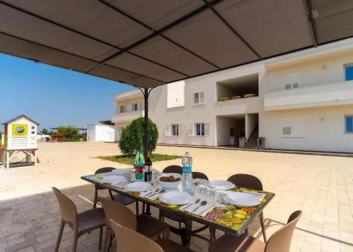 Le Scuderie 6 Apartman Galatone